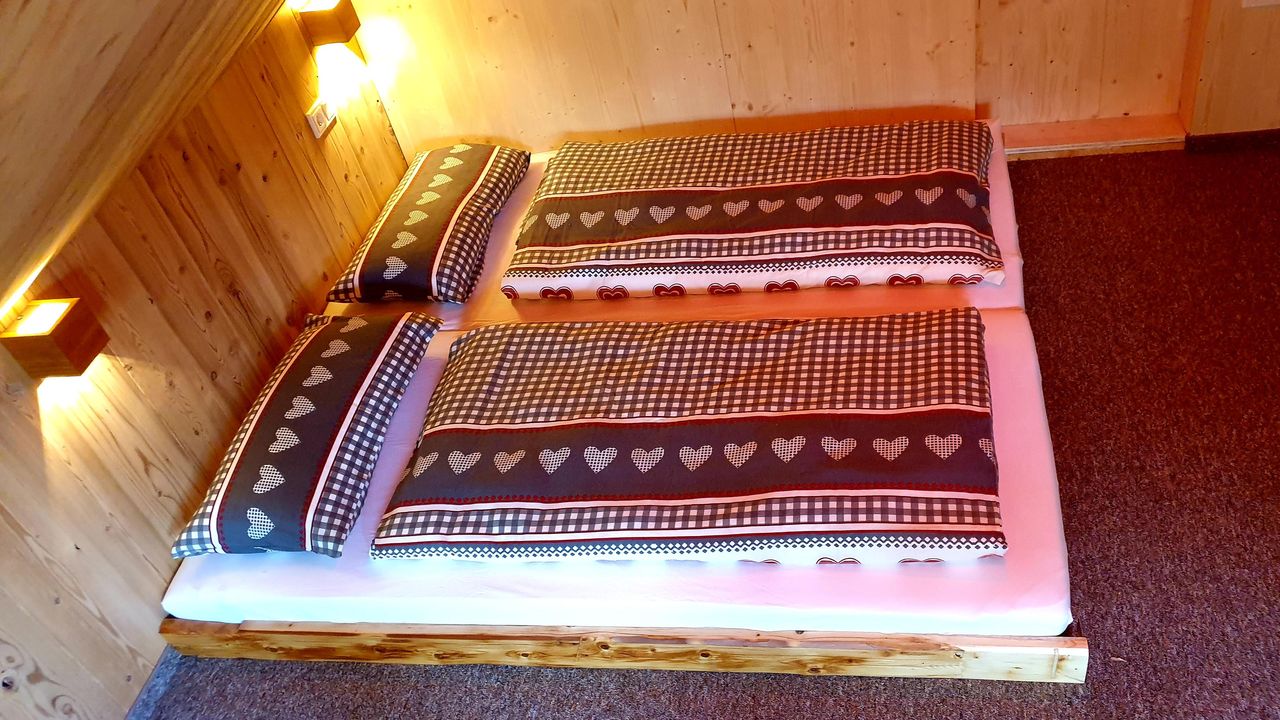Schalfzimmer 2 Schalfzimmer 2